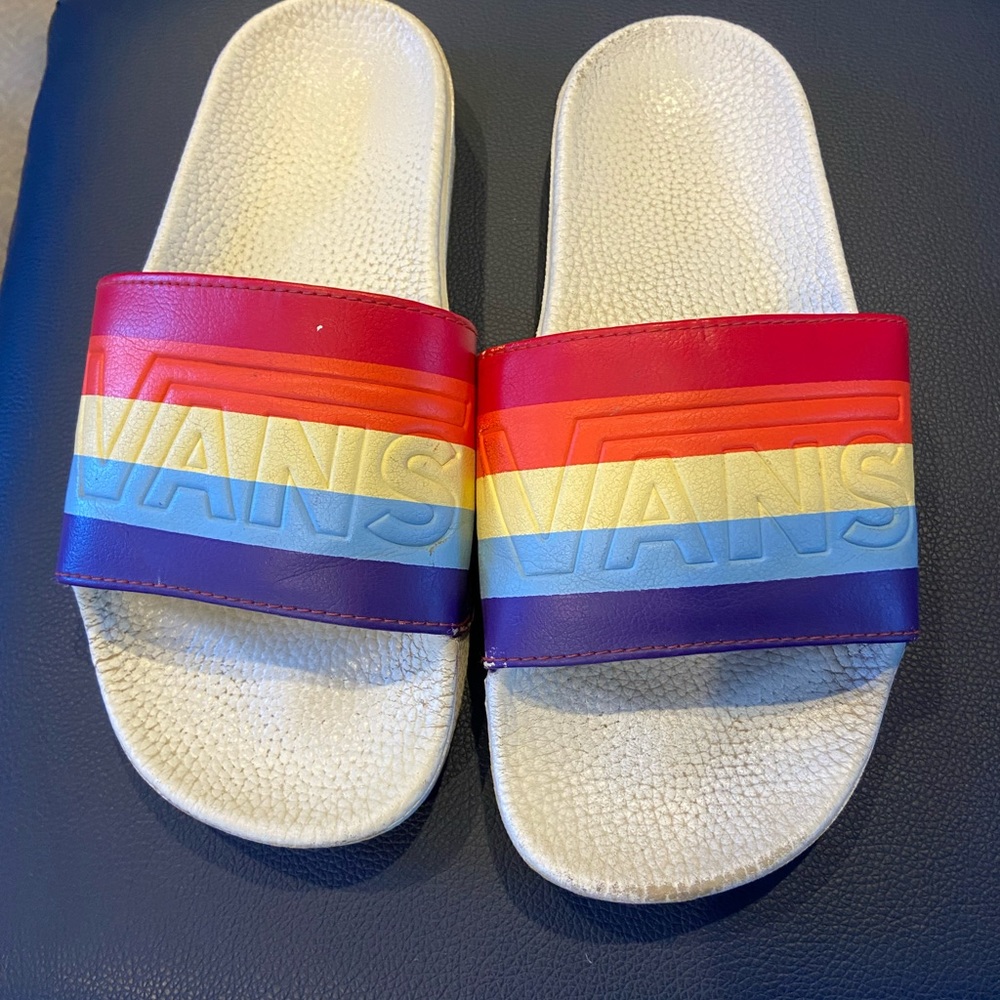Vans flip flops